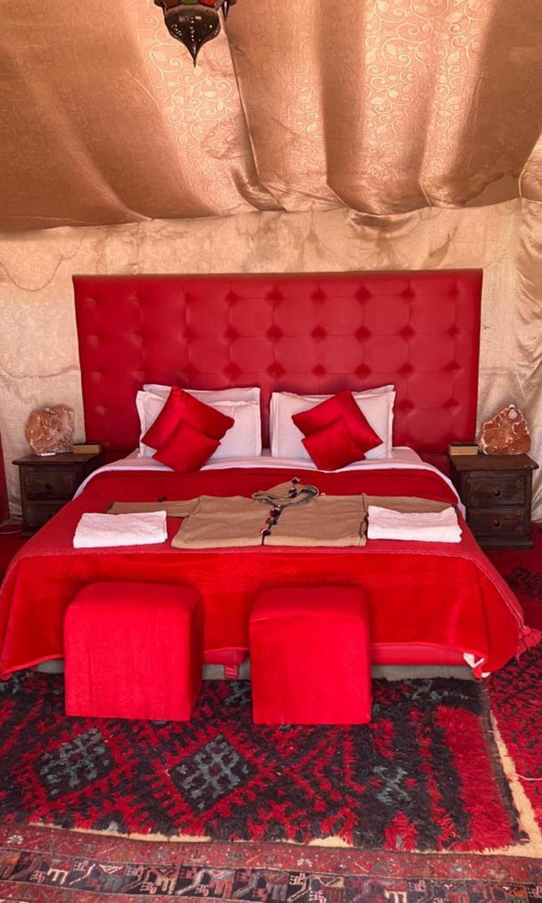 Hotel Luxury Desert Camp à Merzouga Extérieur photo